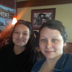 Meet your Posher, Lyneatte